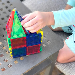 CreateOn Crayola Mini Magnetic PIP-Tiles magnetic buildings spark construction fun.
