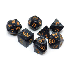 CREEBUY D4 die in pearl black with legible digits for fast decisions.