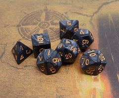 CREEBUY D6 die in pearl black with gold numerals for balanced dice toss.