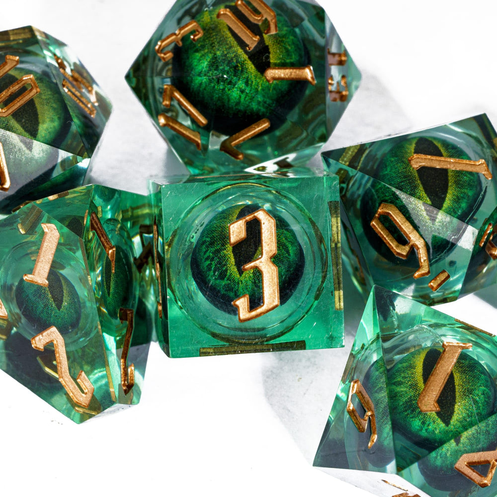 CRITALLIC d6 sharp edge dice feature large numerals for quick checks.