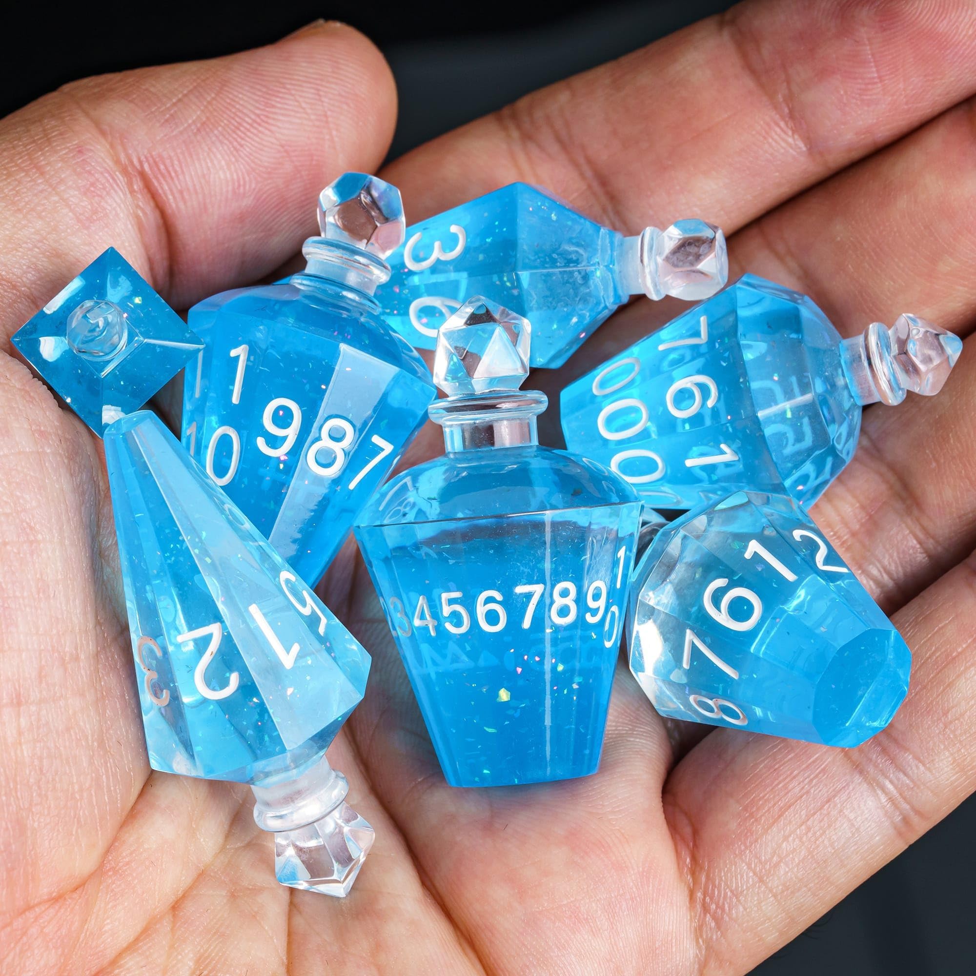 CRITALLIC blue-dice-potion set is ideal for D&D, Pathfinder, and other RPG sessions.