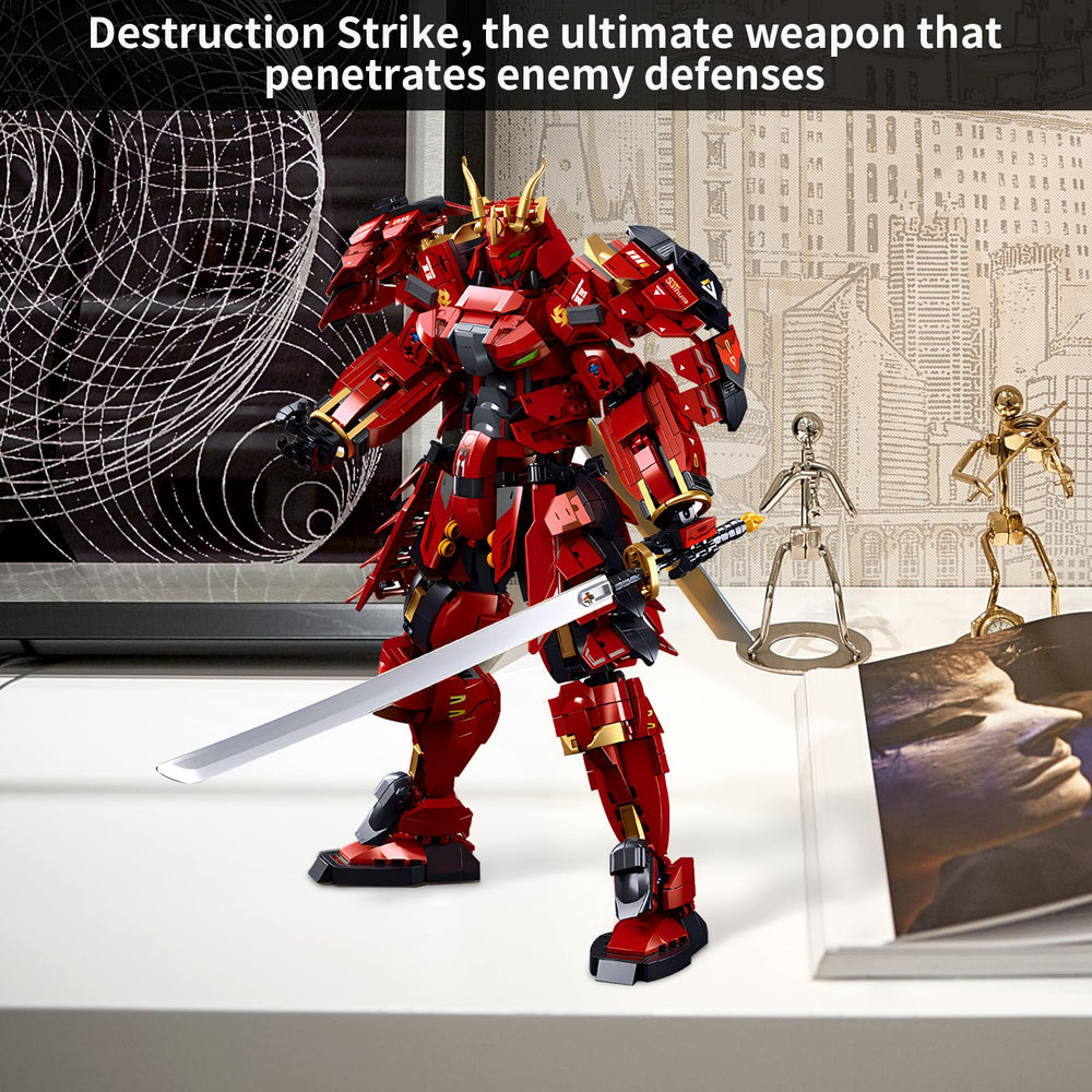 CSNRHG 923-piece build set laid out highlights comprehensive building experience.