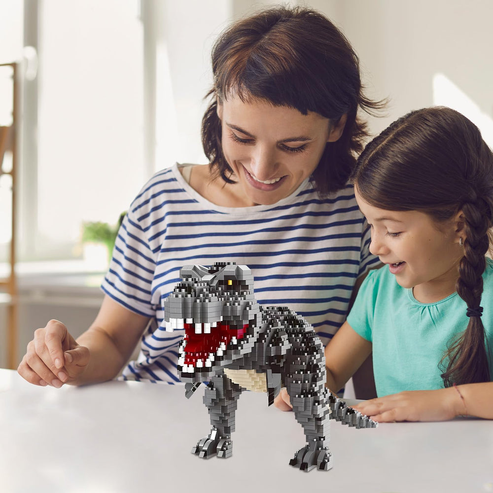 CSNRHG Tyrannosaurus model durable materials built for repeated play