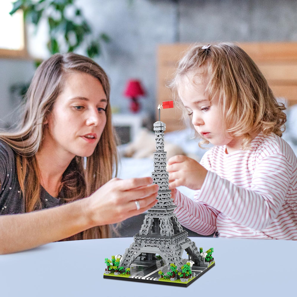 CSNRHG Paris Eiffel Tower display stand keeping the model secure