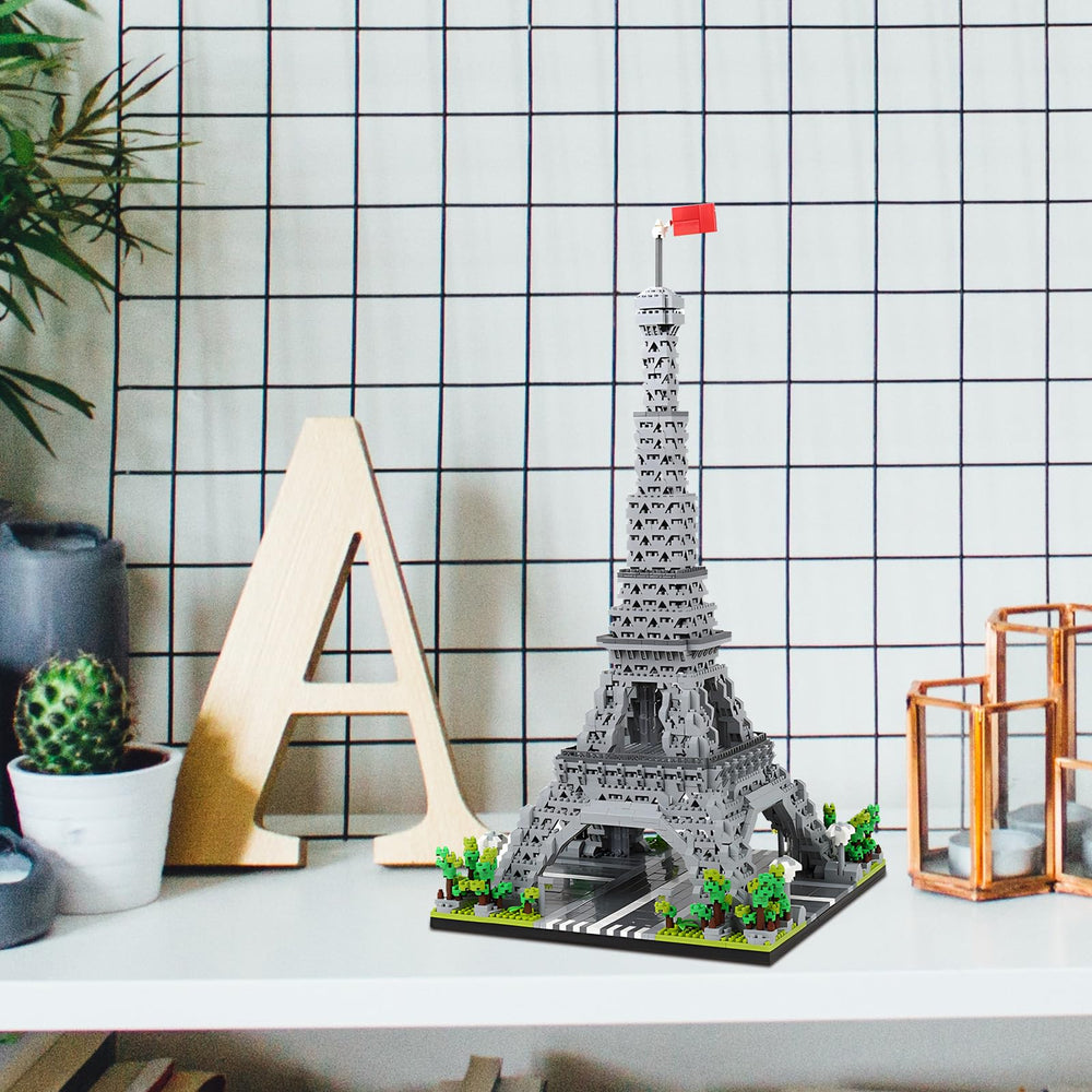 CSNRHG Paris Eiffel Tower packaging ready for gifting