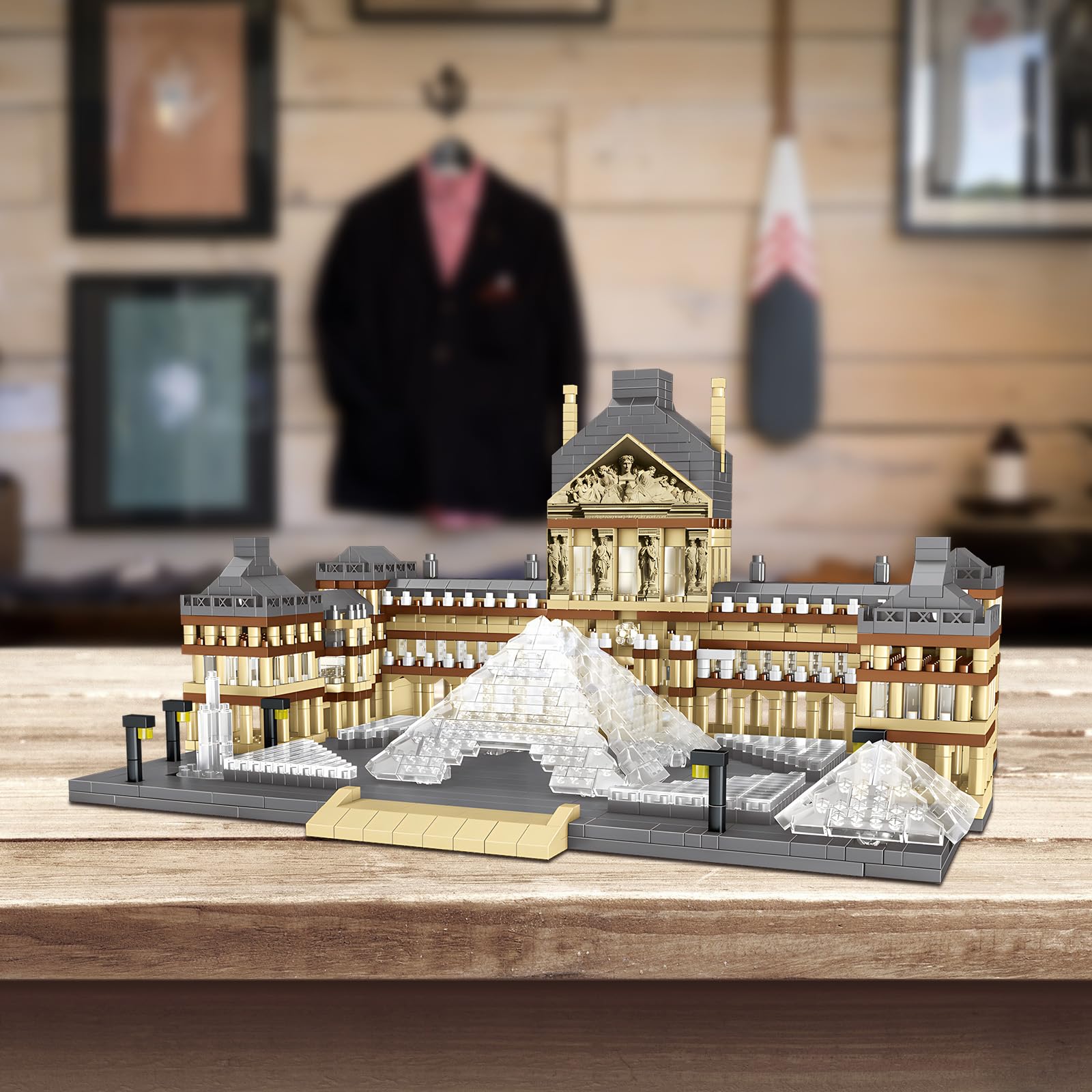 CSNRHG Paris Louvre model as a collectible display piece inspires curiosity.