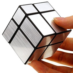 Cuberspeed 2x2 Mirror Black Body close-up highlighting reflective finish for smooth turns.