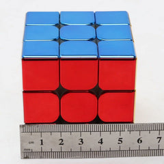 Cuberspeed Cyclone Boys Metallic 3x3 cube, top view, eye-catching mirror-like shine