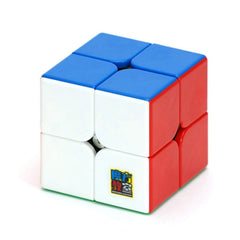 CuberSpeed MeiLong 2x2 M magnetic cube top view showing stickerless colors for smooth practice