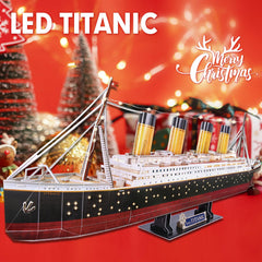 CubicFun Titanic assembly experience offers focus and satisfaction.