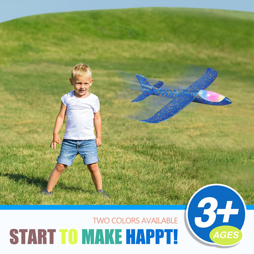 CUKU aviation themed party gift glider is ideal for celebrations