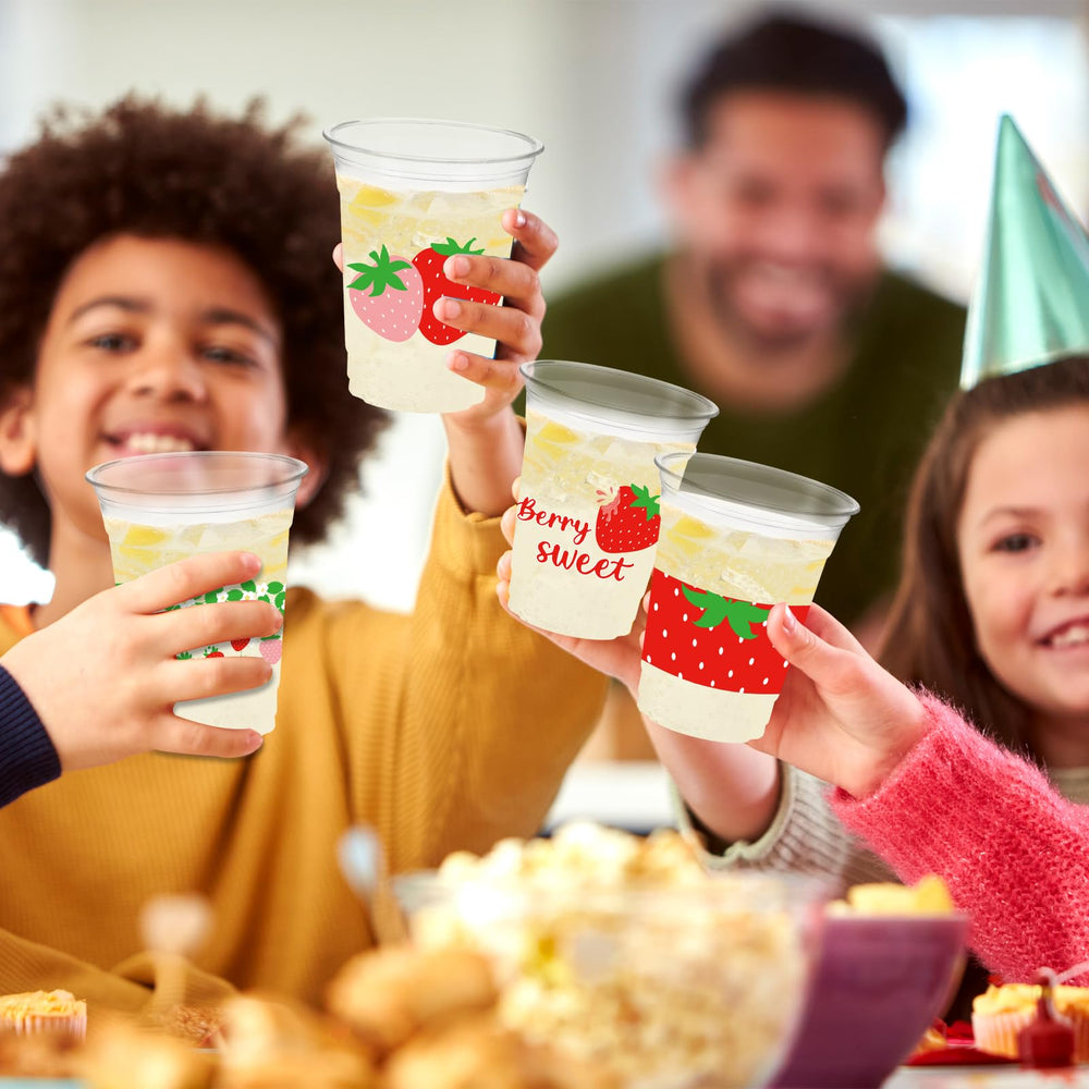 CUPLOOV strawberry-themed disposable cups with leaves and flowers, perfect party ambiance.