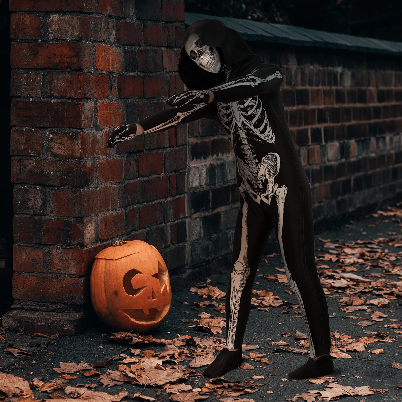 Cupohus skeleton mask included with jumpsuit