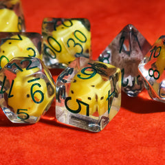 Cusdie 7-Die DND dice set, D6 yellow chicken, clear numbers for fast reads