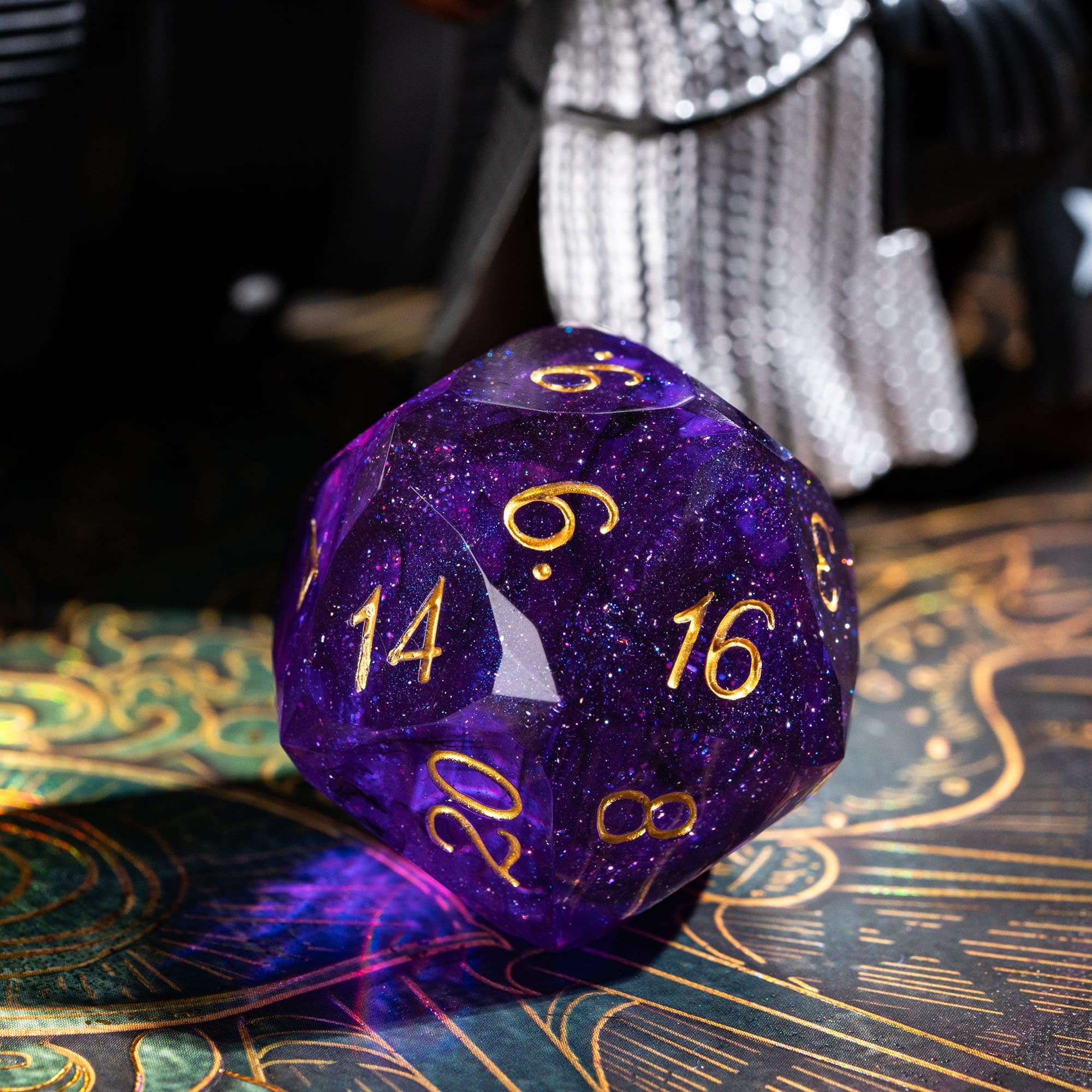 Cusdie D20 for D&amp;D and other RPG sessions