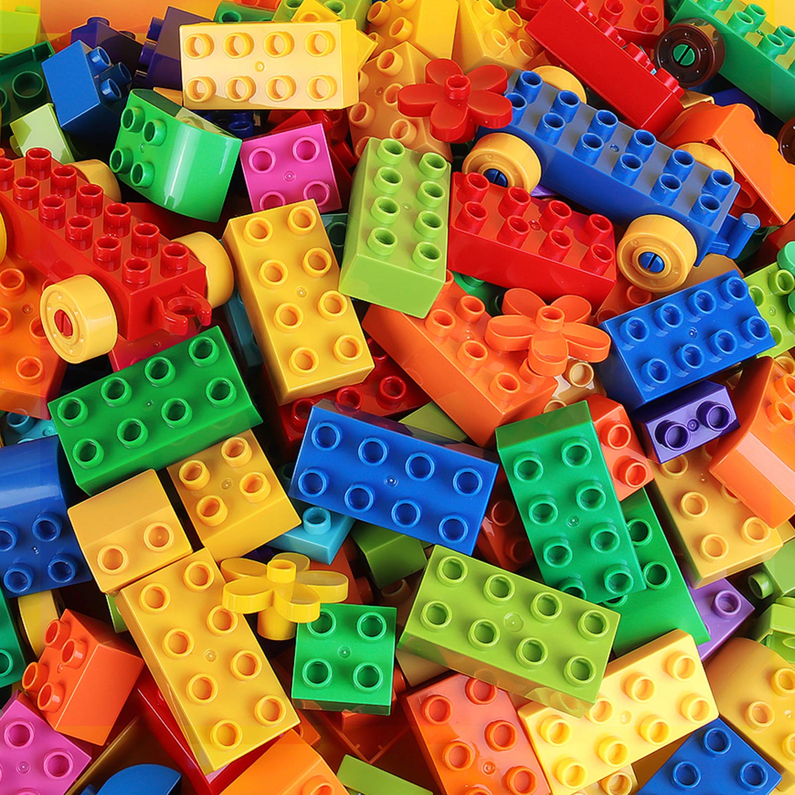 Cutedeer classic big bricks showing compatibility with major brands for versatile construction projects