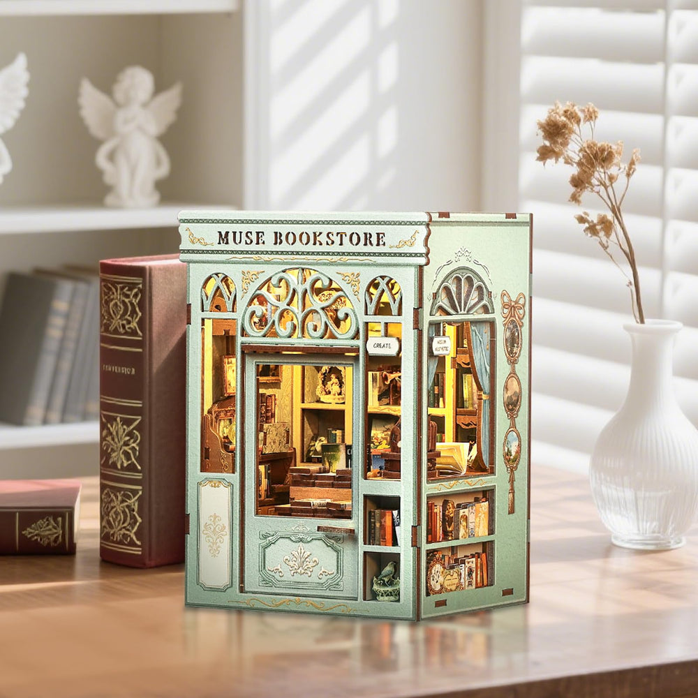 Cutefun dust-proof sheet and battery box protect the project during lighting setup.
