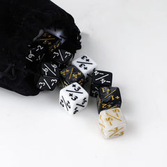 CUUKSHKN 16x16mm acrylic dice with bold inked numbers for durability