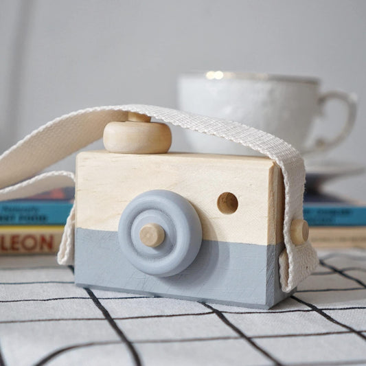 Cynzia baby camera toy neck-hanging design keeps little explorers ready for pretend photography.