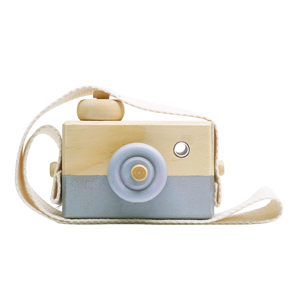 Cynzia baby camera toy wooden mini inspires imaginative play with a safe, tactile wooden body.