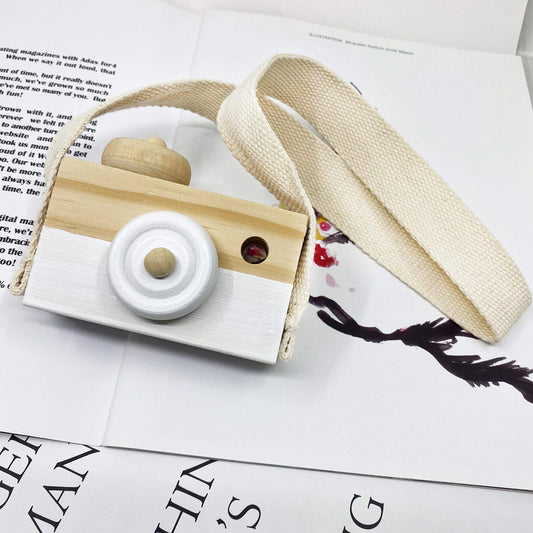 Cynzia mini camera toy hanging strap for hands-free exploration.