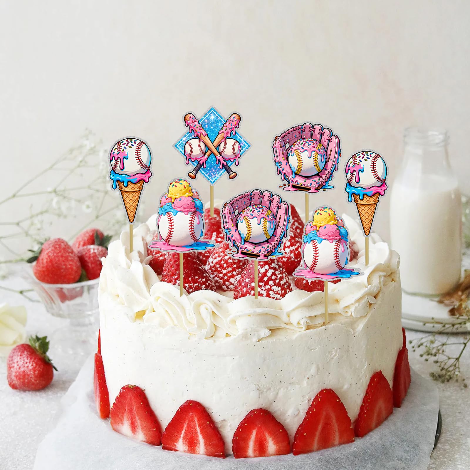 CYUXING ice cream sundae toppers add color while staying sturdy on cold treats.