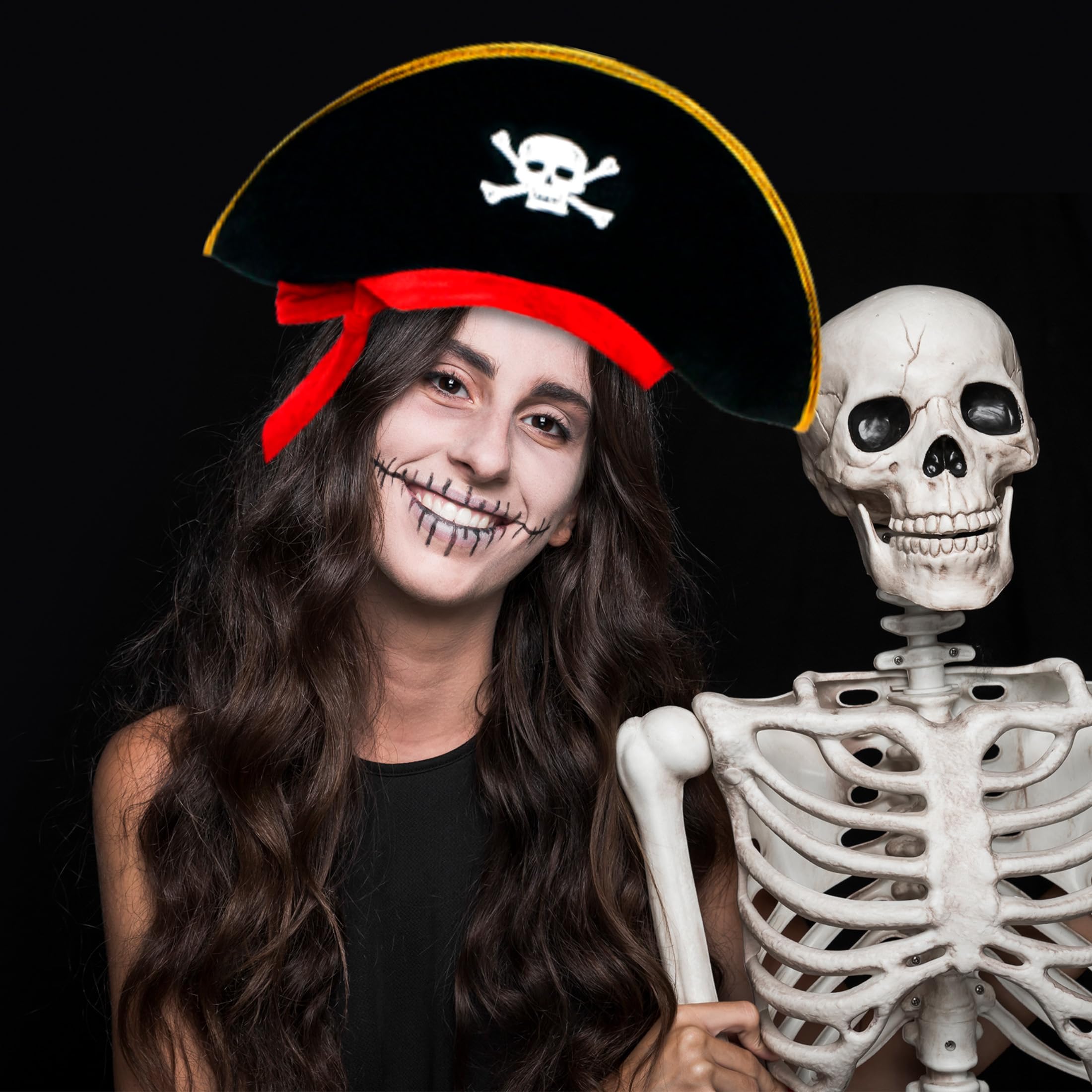 D-Fokes pirate hat set including two hats and two eye patches.