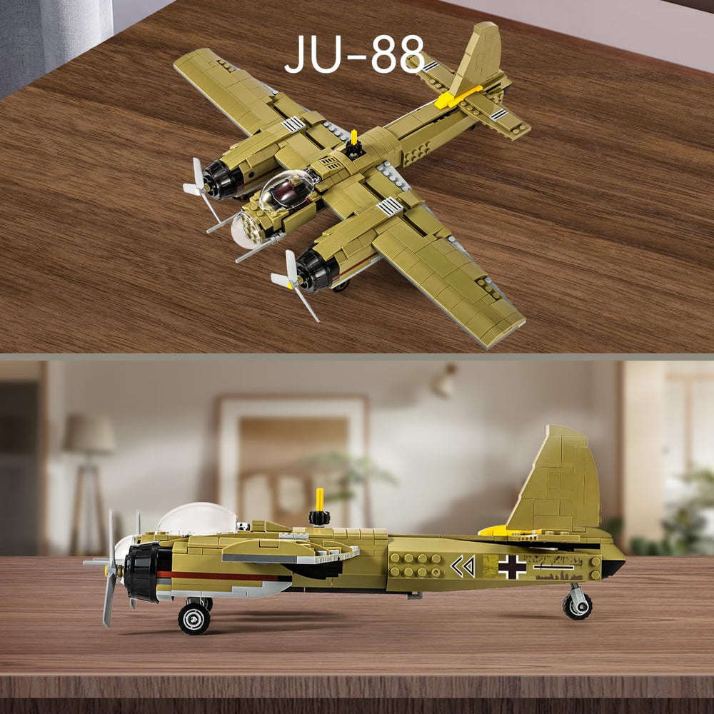 DAHONPA JU88 model assembly with family during a hands-on session