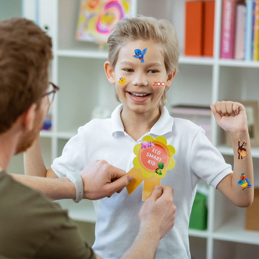 DaiUni non-toxic waterproof foam stickers safe for surfaces