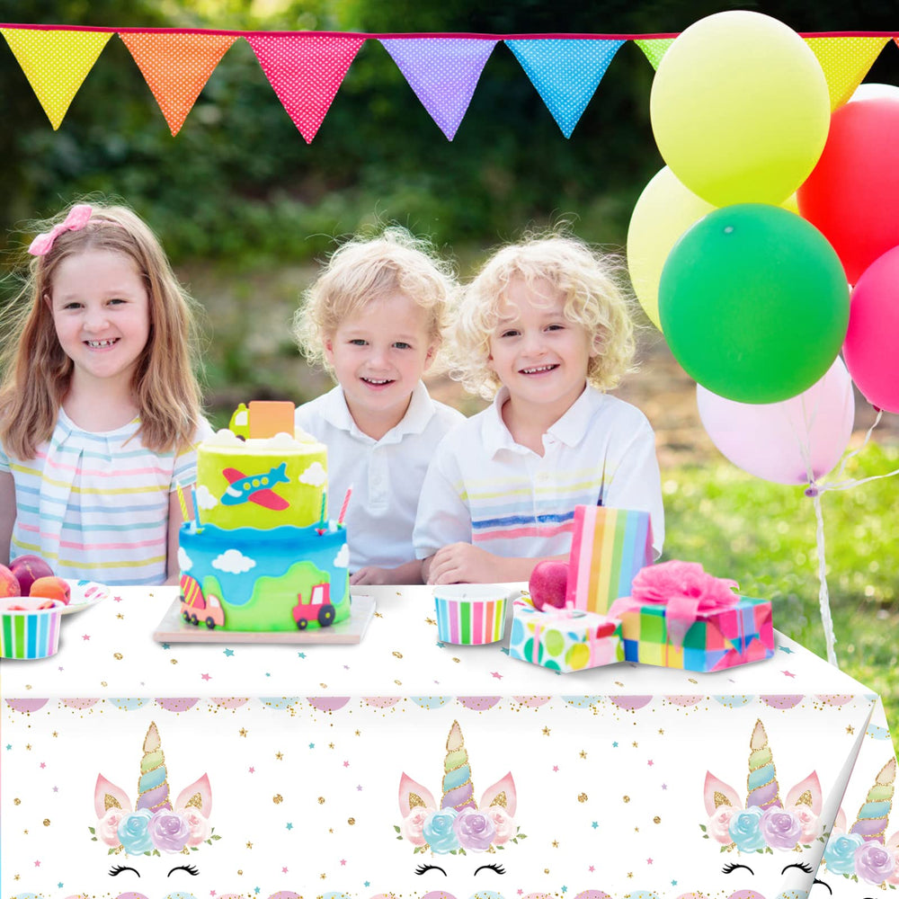 DaiUni unicorns tablecloth packaging and ready-to-use setup for quick party prep.