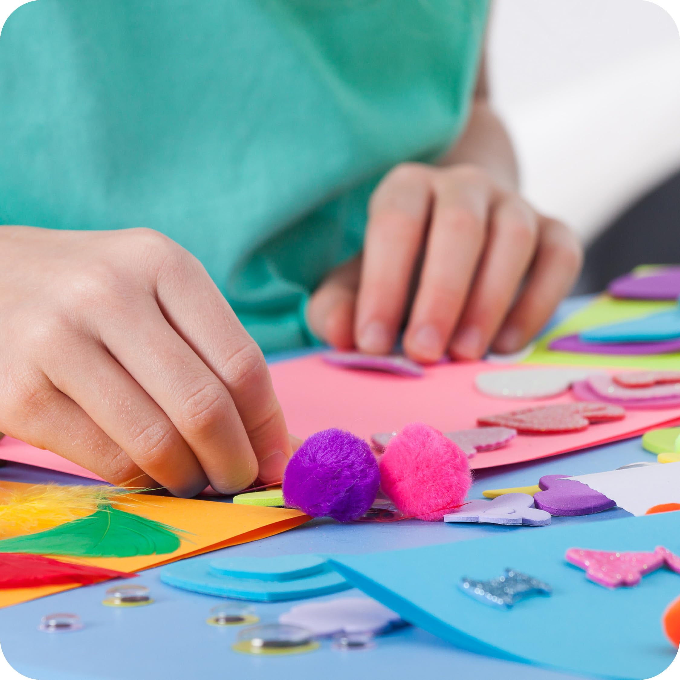 Dan&Darci Arts and Crafts Vault fuzzy sticks enabling flexible, imaginative builds.