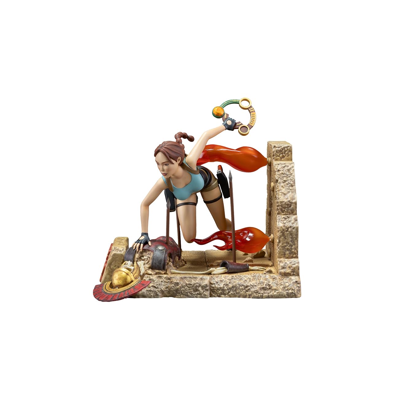 Dark Horse Deluxe Lara Croft scale statue highlights dimensions for shelves.