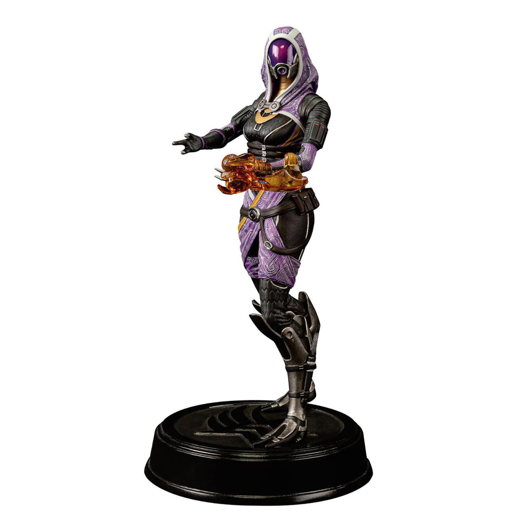 Dark Horse Mass Effect Tali’Zorah figure, 8.5-inch PVC, detailed armor and base included.