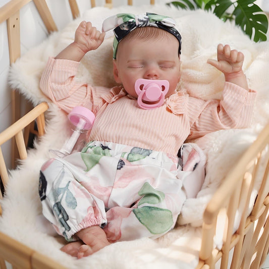DAYOFF KIDS lifelike reborn doll with hand-implanted lashes for a gentle, dreamy look.