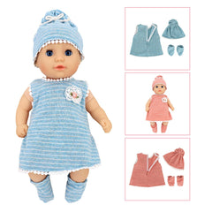 DC-BEAUTIFUL cozy wool blend keeps doll dress-up comfortable.