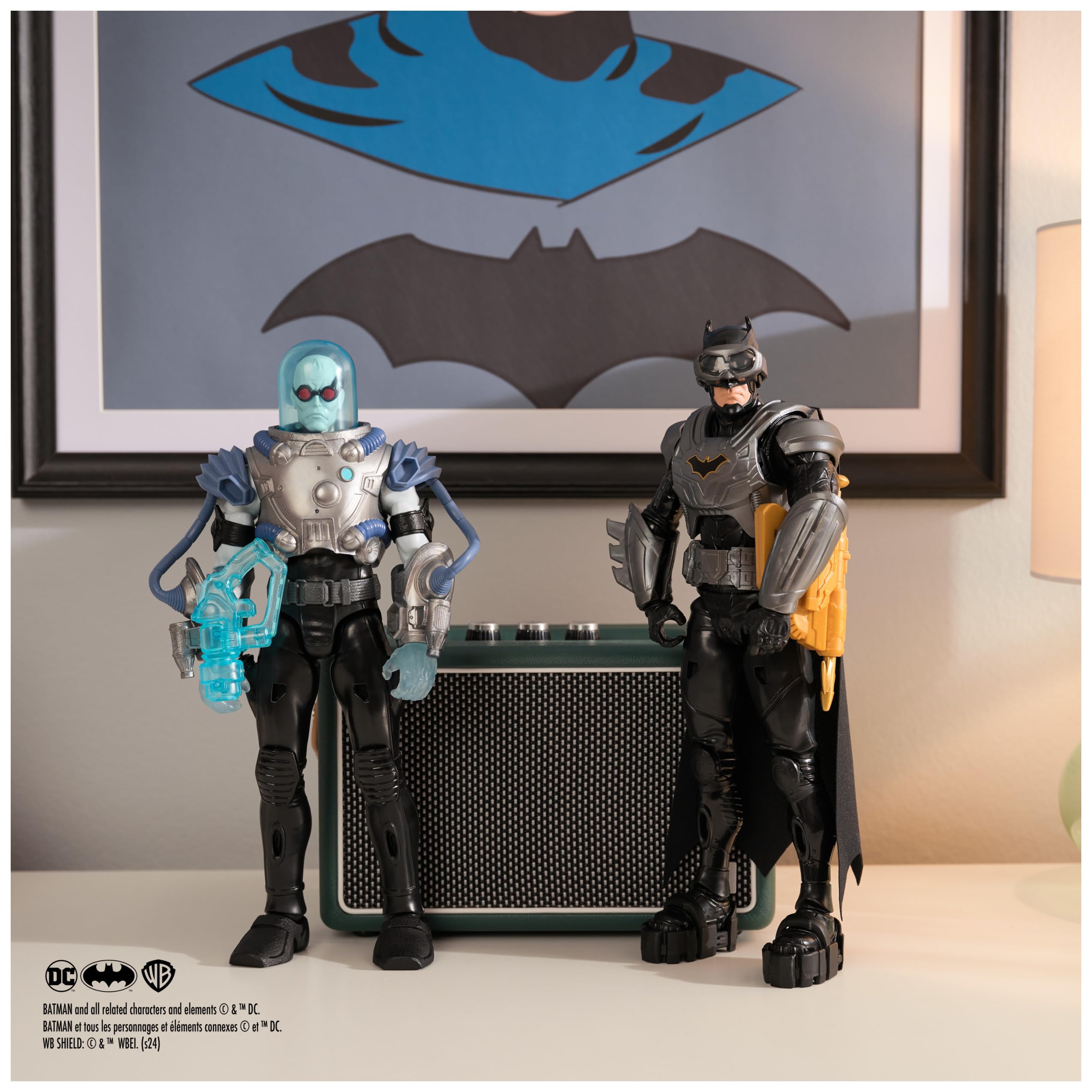 Authentic comic styling on DC Comics Batman Adventures Battle Pack figures.