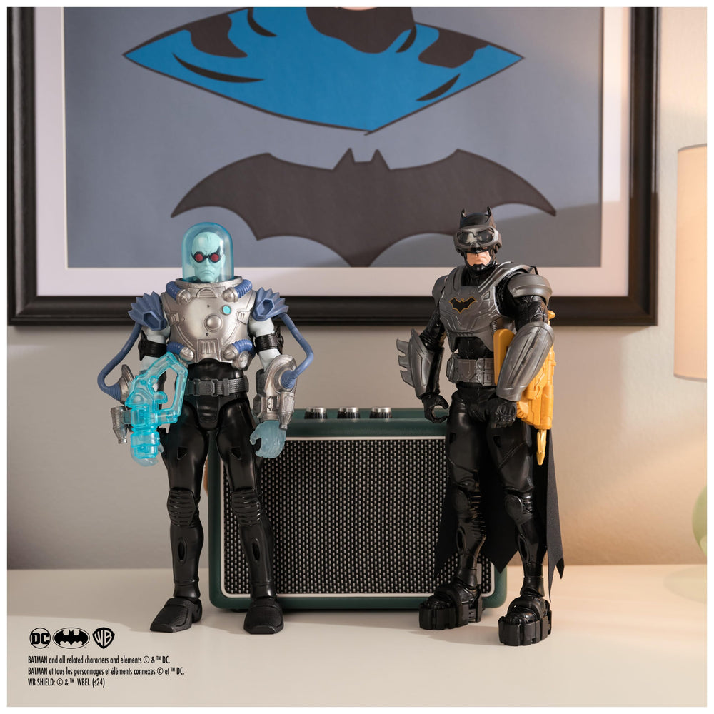 Authentic comic styling on DC Comics Batman Adventures Battle Pack figures.