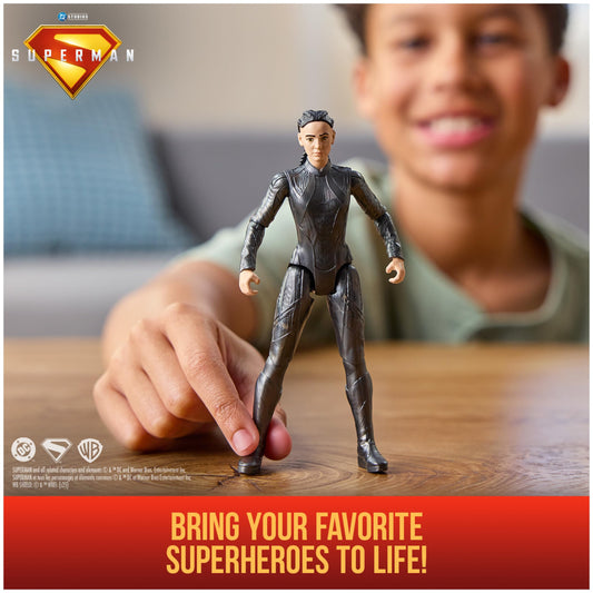 DC Comics Superman Engineer figure articulation enables dynamic poses for dramatic scenes.