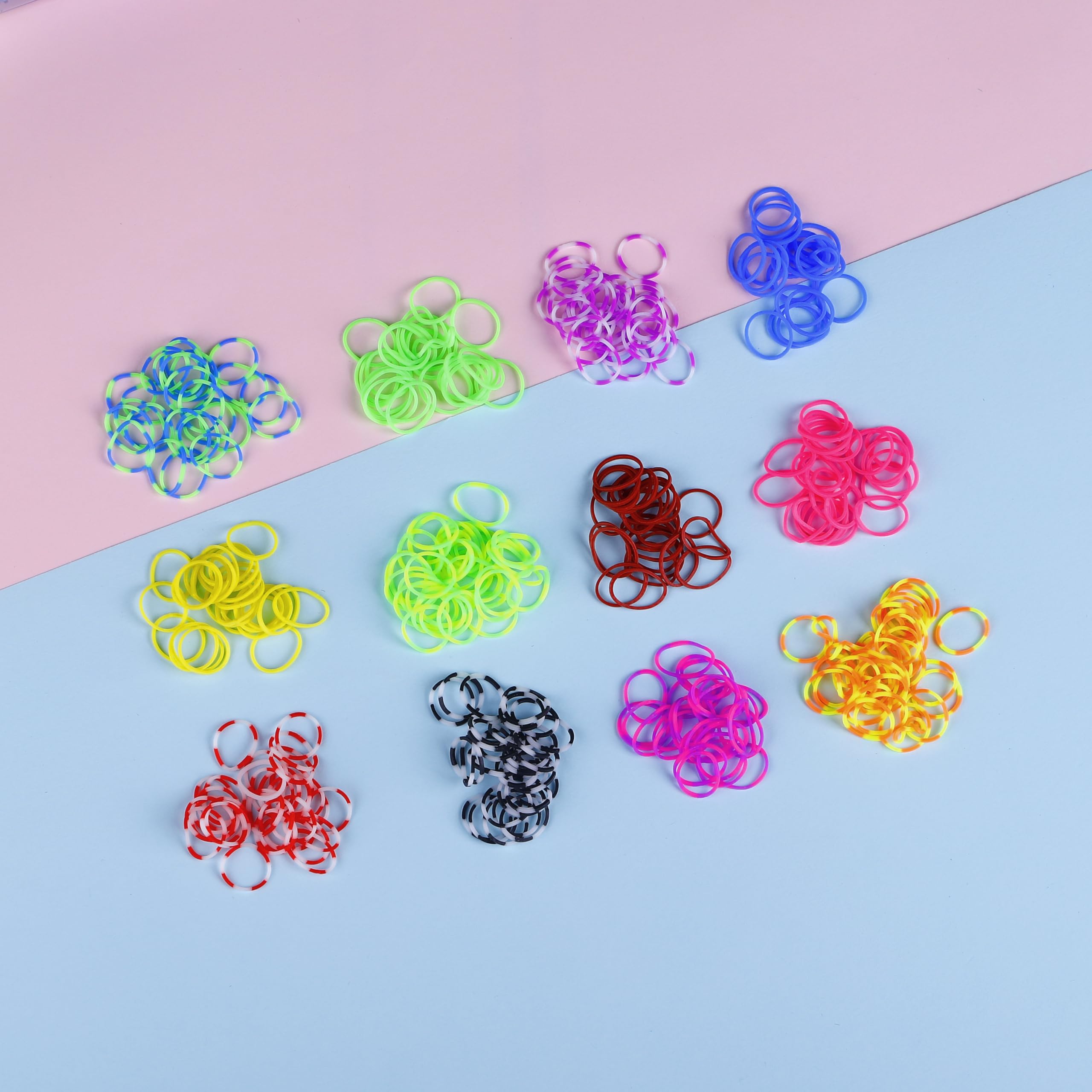 DDCOWP 104 letter beads enable personalized name designs.