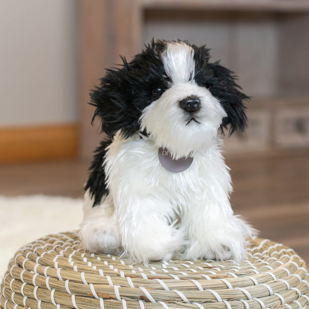 DEMDACO AnimalCraft lifelike plush detail enhances realism and tactile enjoyment.
