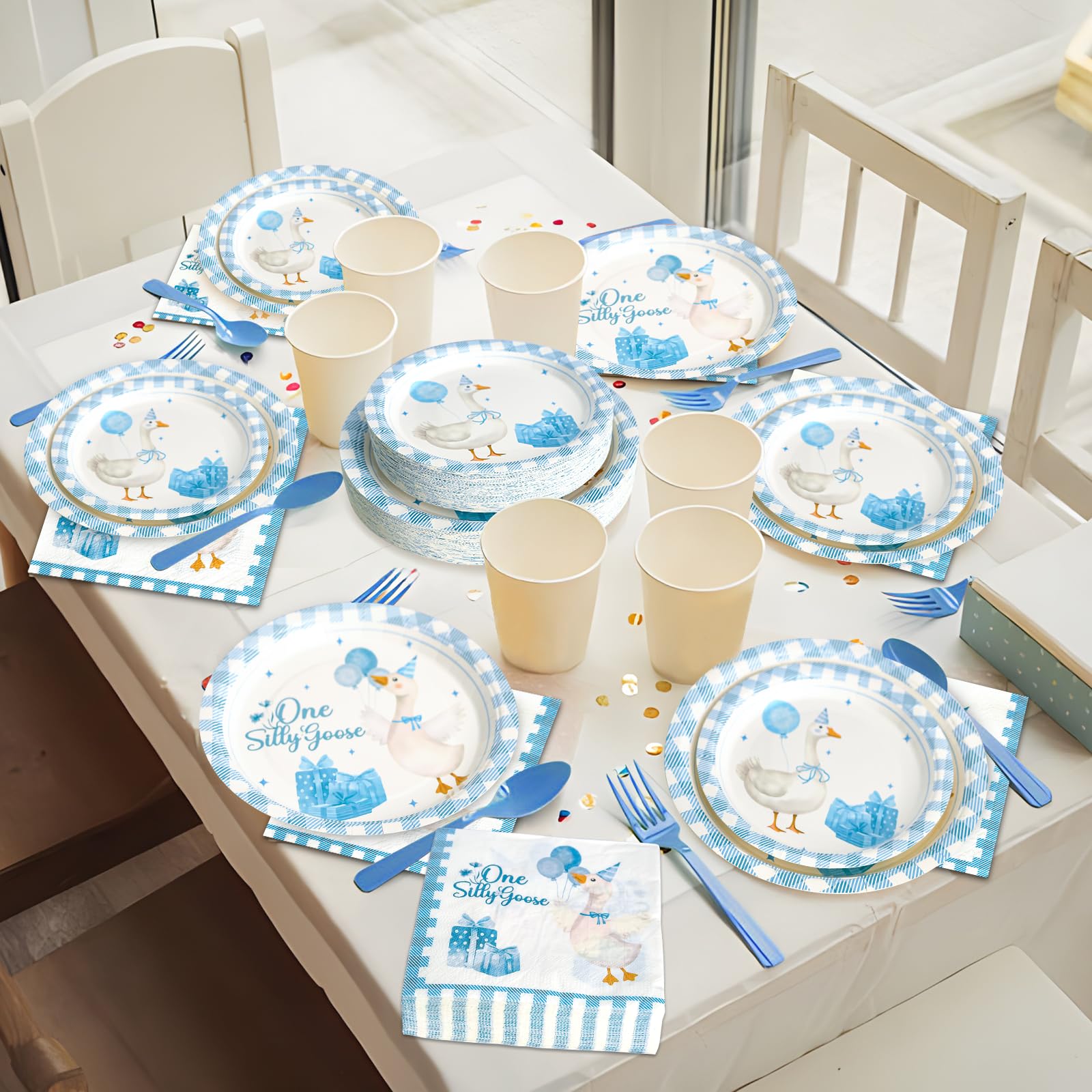 Dhnvcud Goose kit overview shows complete disposable tableware solution.
