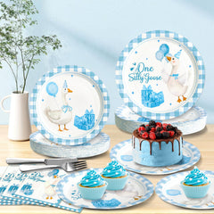 Dhnvcud durable plates stay sturdy through servings at gatherings.