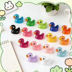 Diinokiy mini ducks serve as playful pranks and hide-and-seek props.