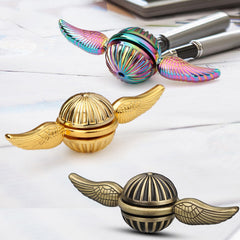 Bearing detail on the Dilabnba orb showcasing smooth rotation and durability.
