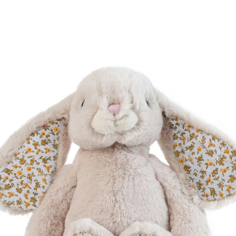 DILLY DUDU Blossom Bunny ears and limbs demonstrate poseability for creative play.