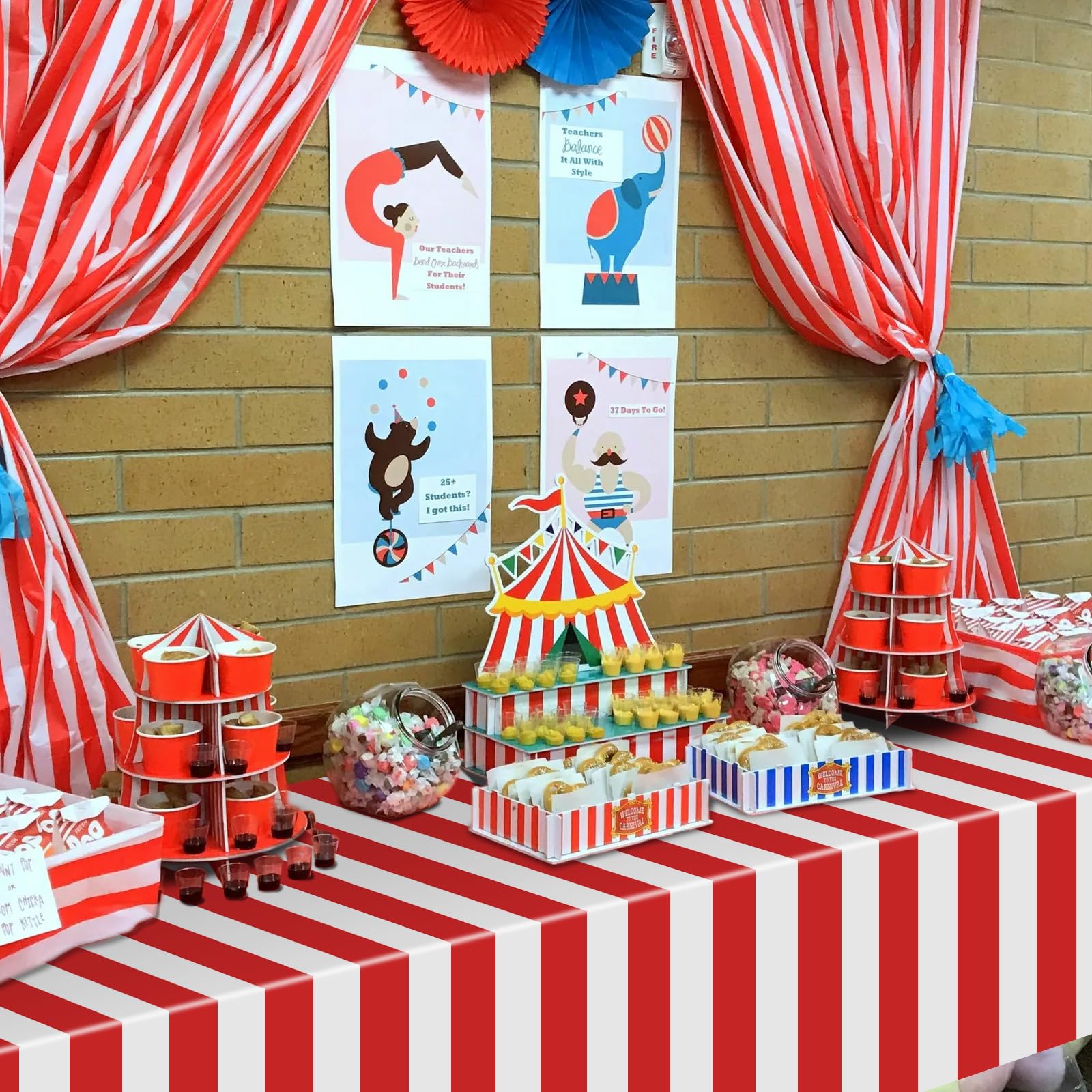 Dimglujeap carnival tablecloths are disposable for easy post-party cleanup.