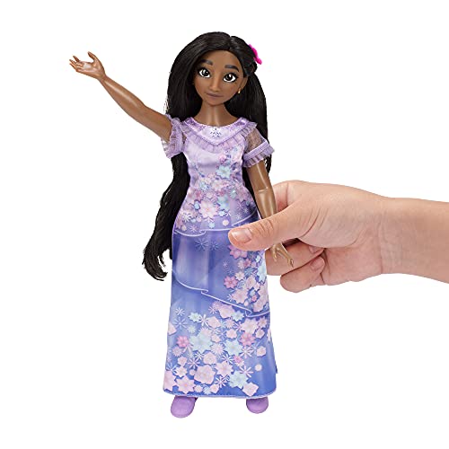 Disney Encanto Isabela doll long flowing hair for versatile dress-up storytelling.