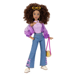 Disney ily 4EVER Rapunzel doll portrait for imaginative play and styling.