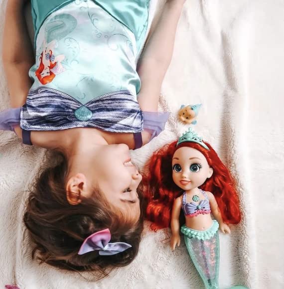 Ariel tail lights up for magical underwater effect