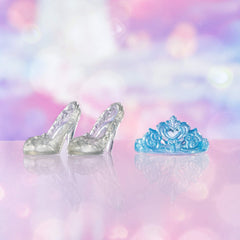 Cinderella Royal Shimmer doll complements the Disney Princess collection for imaginative scenes.